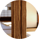 柱や壁を叩くと空洞音がする