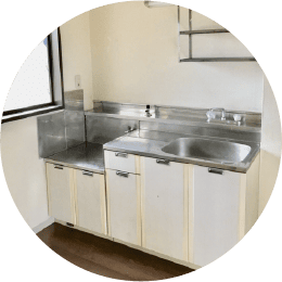 隠れた巣や卵イメージ